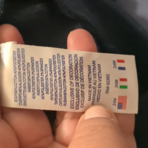 Champion Hoodie - Picture 5 of 5